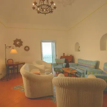 Sleeps 8 Pool Air Con Wifi *